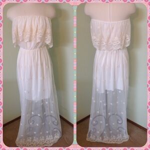 Elegant White Strapless Maxi Dress